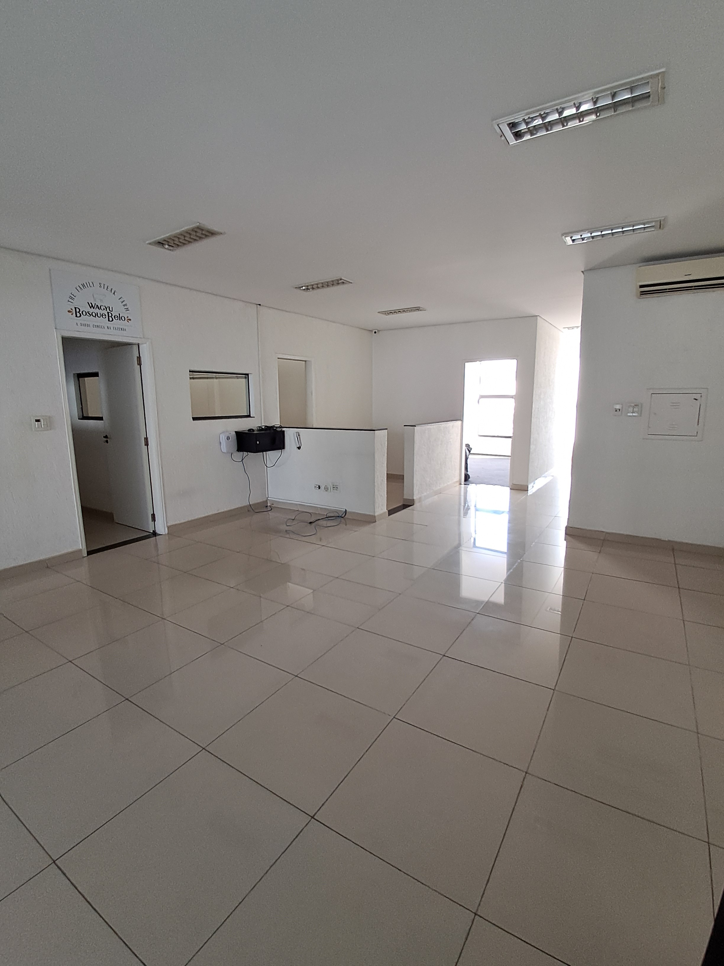 Conjunto Comercial-Sala para alugar, 190m² - Foto 1