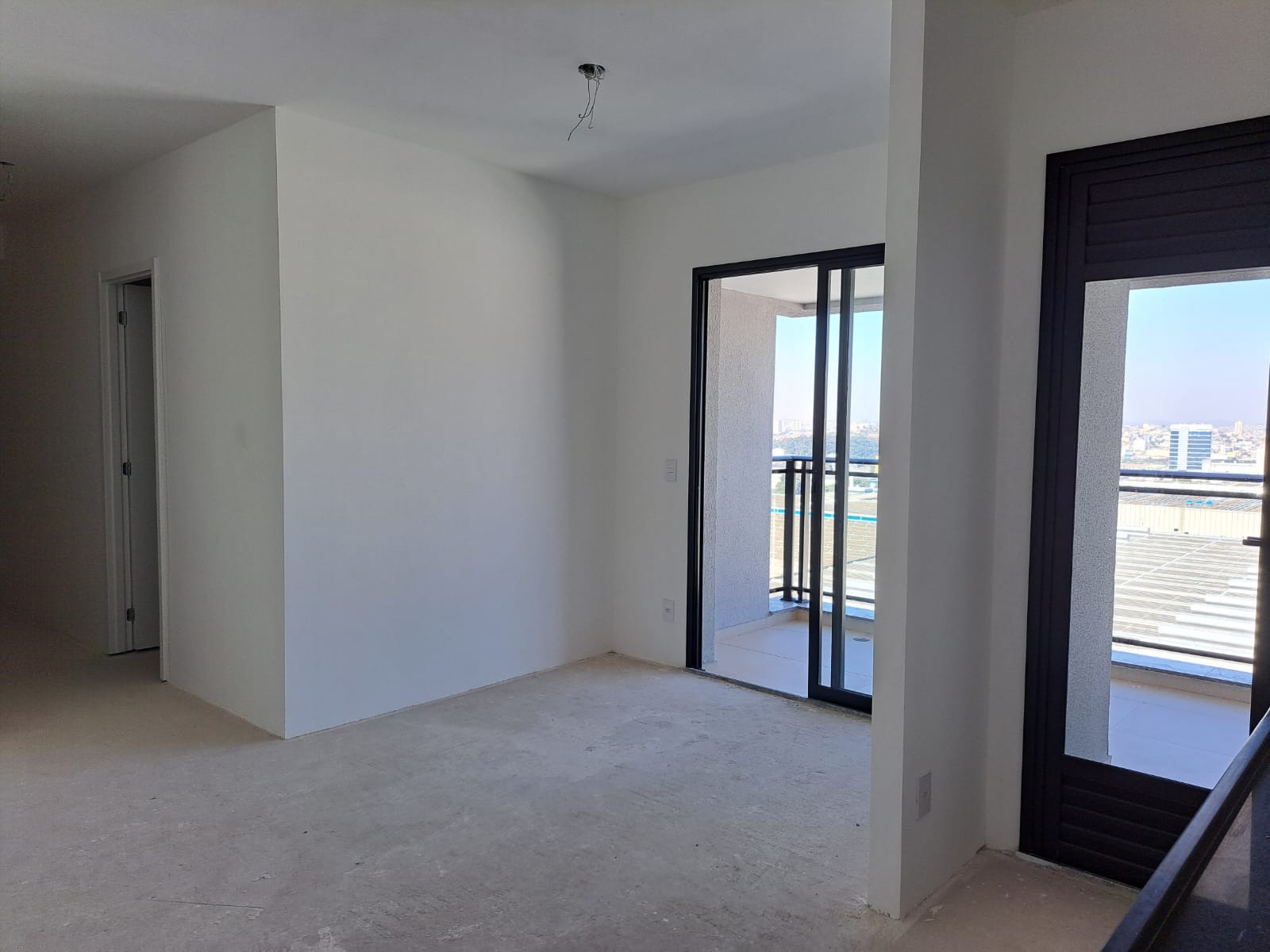 Apartamento à venda com 3 quartos, 87m² - Foto 3