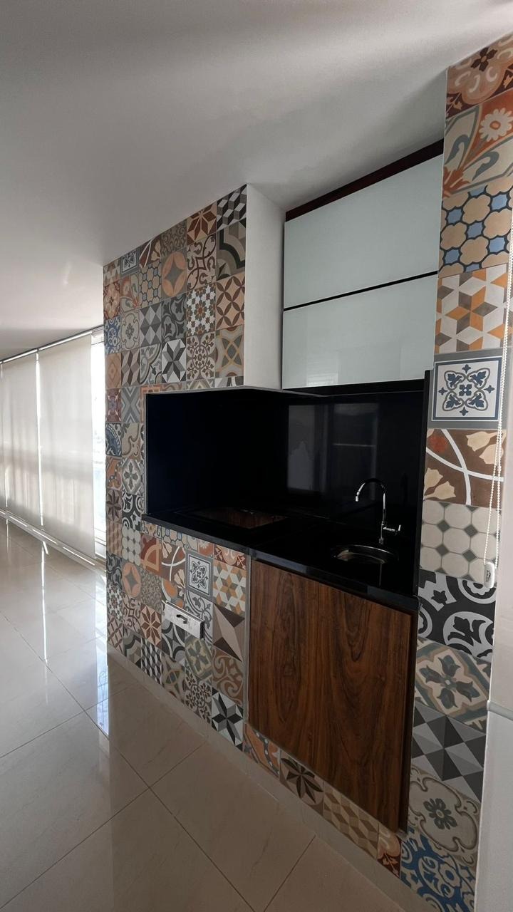 Apartamento para alugar com 3 quartos, 196m² - Foto 5