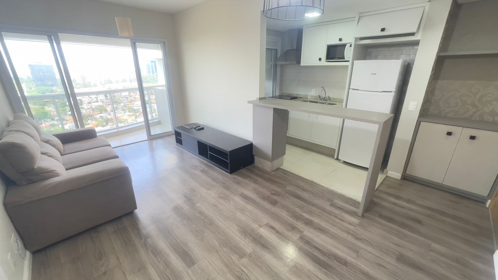 Apartamento para alugar com 1 quarto, 50m² - Foto 3