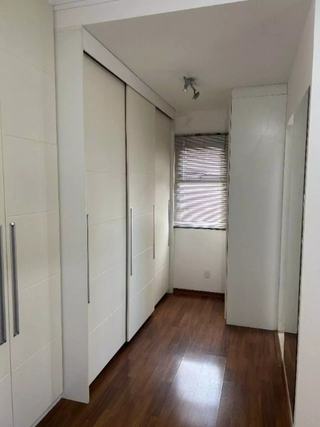 Apartamento para alugar com 2 quartos, 113m² - Foto 13