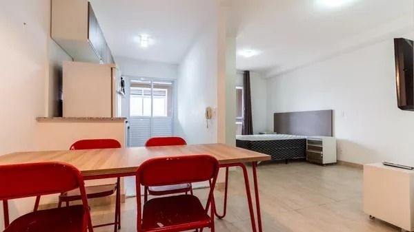 Apartamento à venda e aluguel com 1 quarto, 42m² - Foto 1