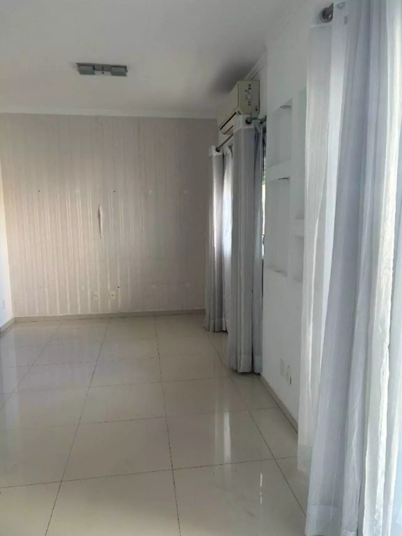 Apartamento para alugar com 2 quartos, 113m² - Foto 5