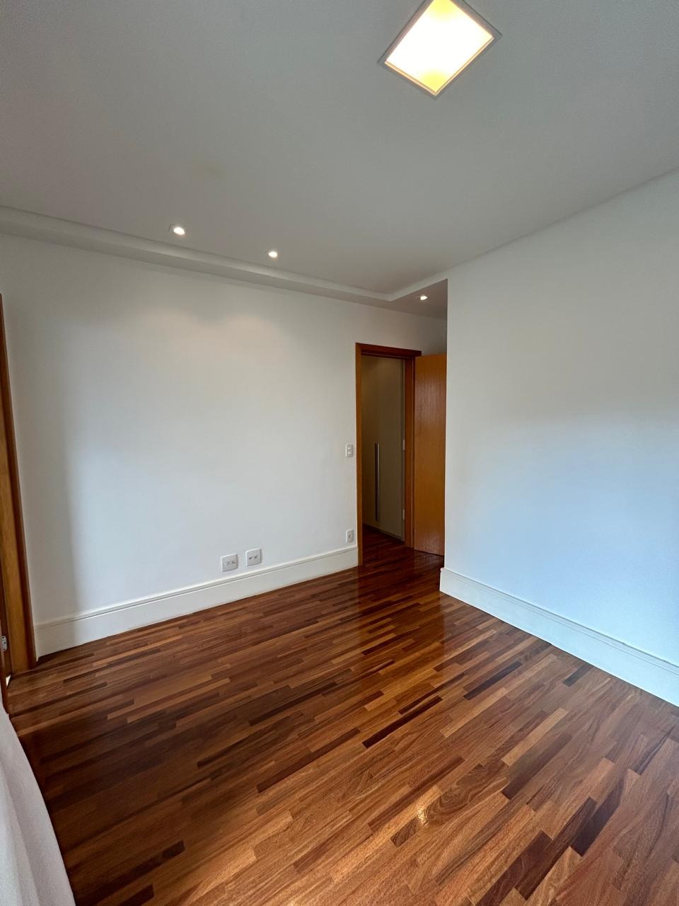 Apartamento à venda com 3 quartos, 172m² - Foto 12