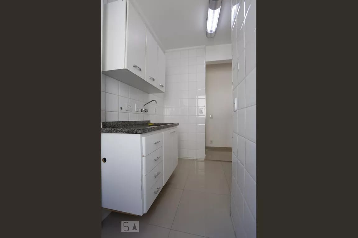 Apartamento para alugar com 2 quartos, 70m² - Foto 4