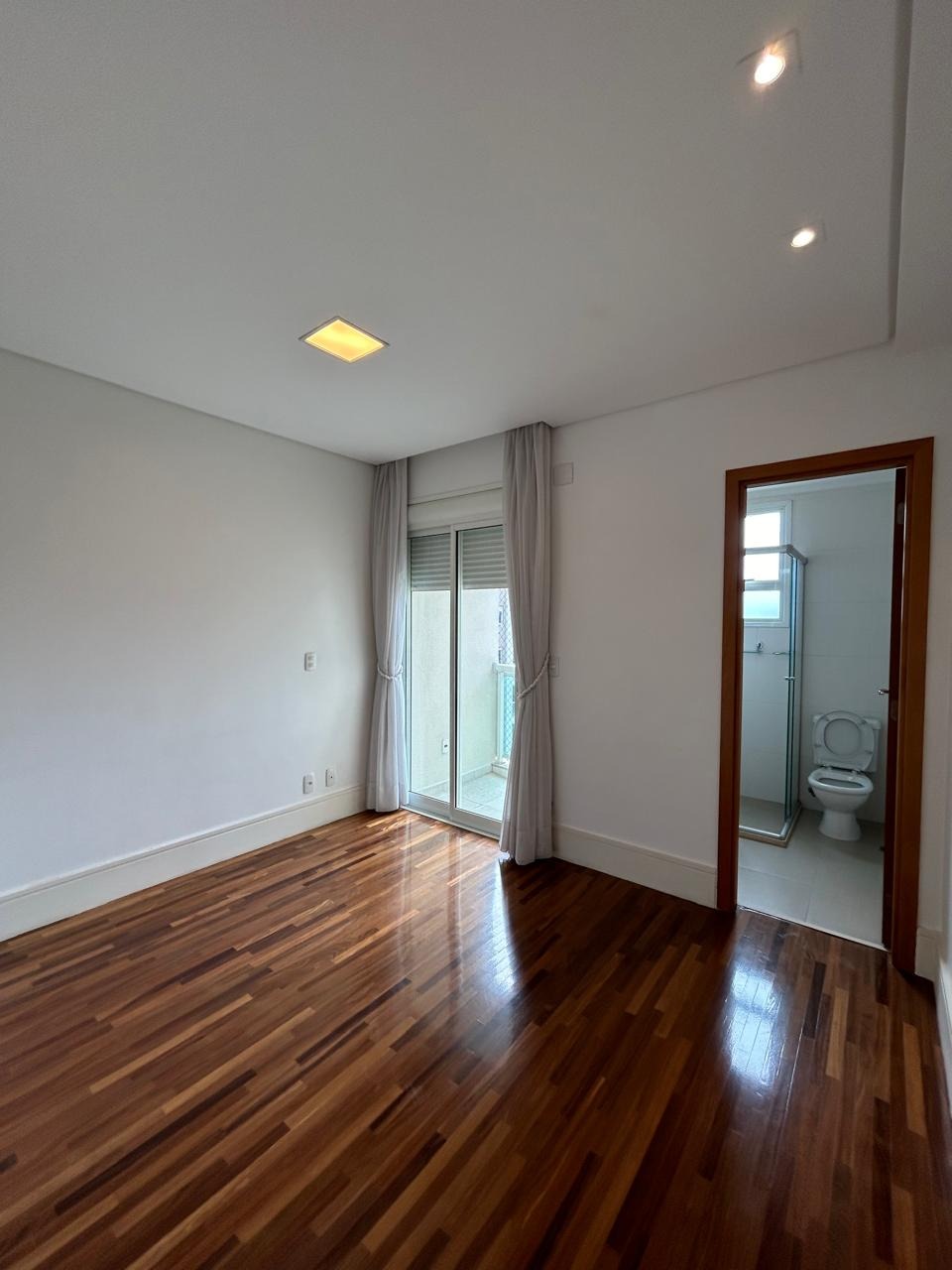 Apartamento à venda com 3 quartos, 172m² - Foto 15