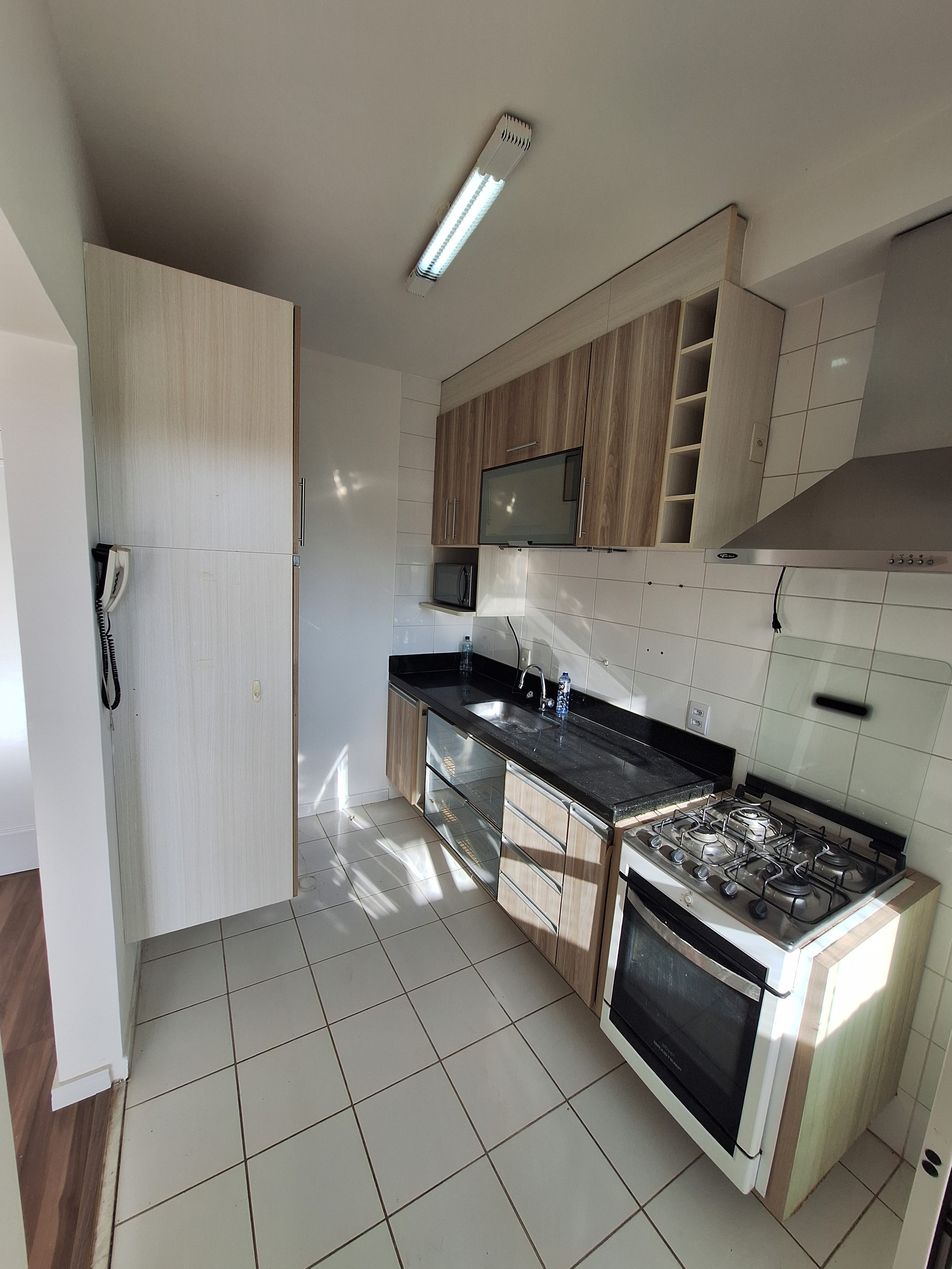 Apartamento para alugar com 2 quartos, 69m² - Foto 15