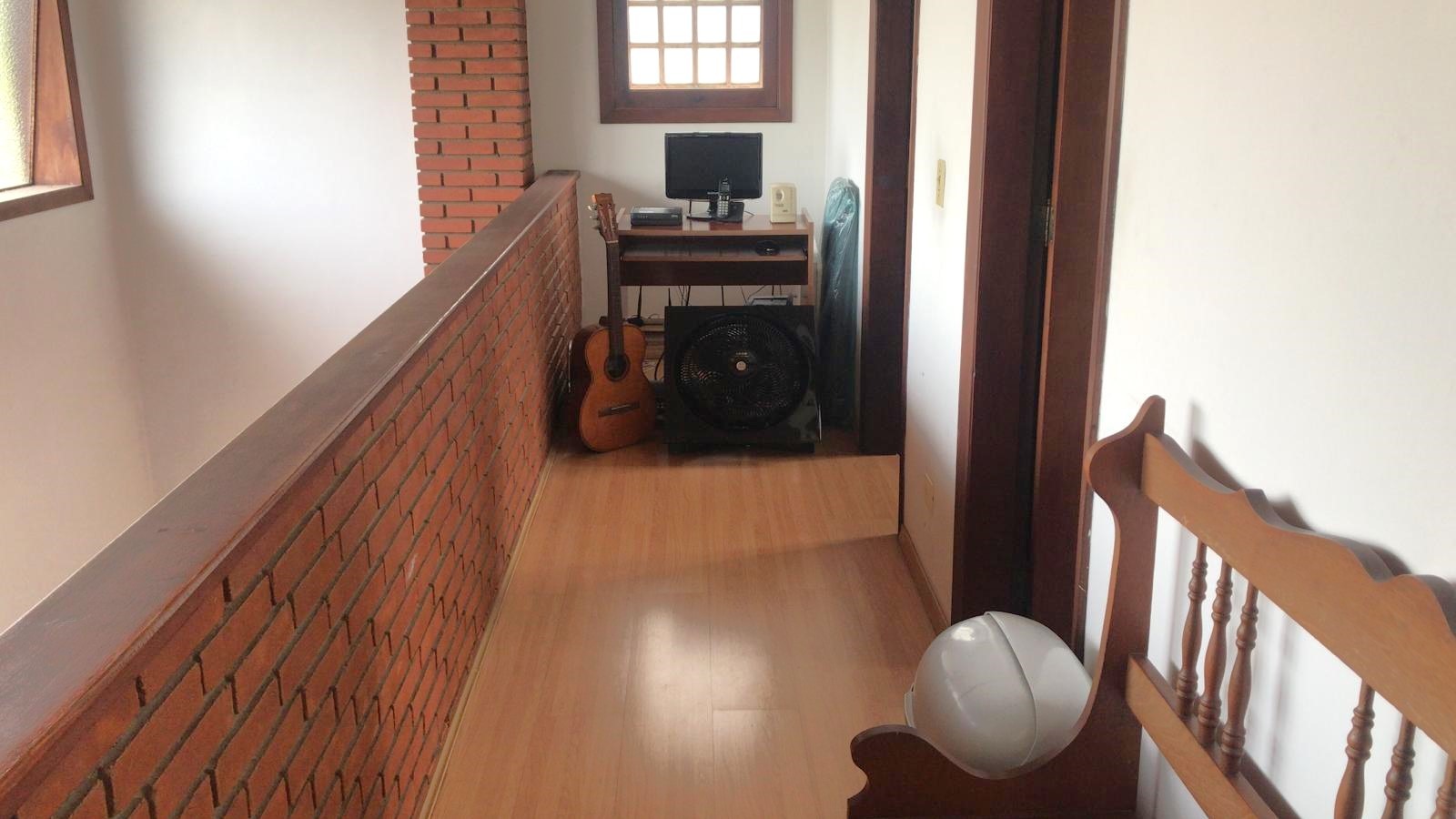 Casa à venda com 3 quartos, 226m² - Foto 14