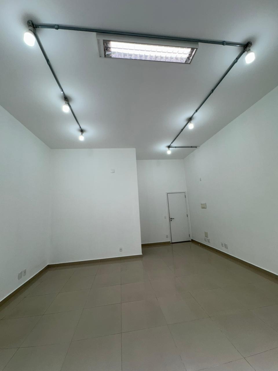 Conjunto Comercial-Sala para alugar, 39m² - Foto 5