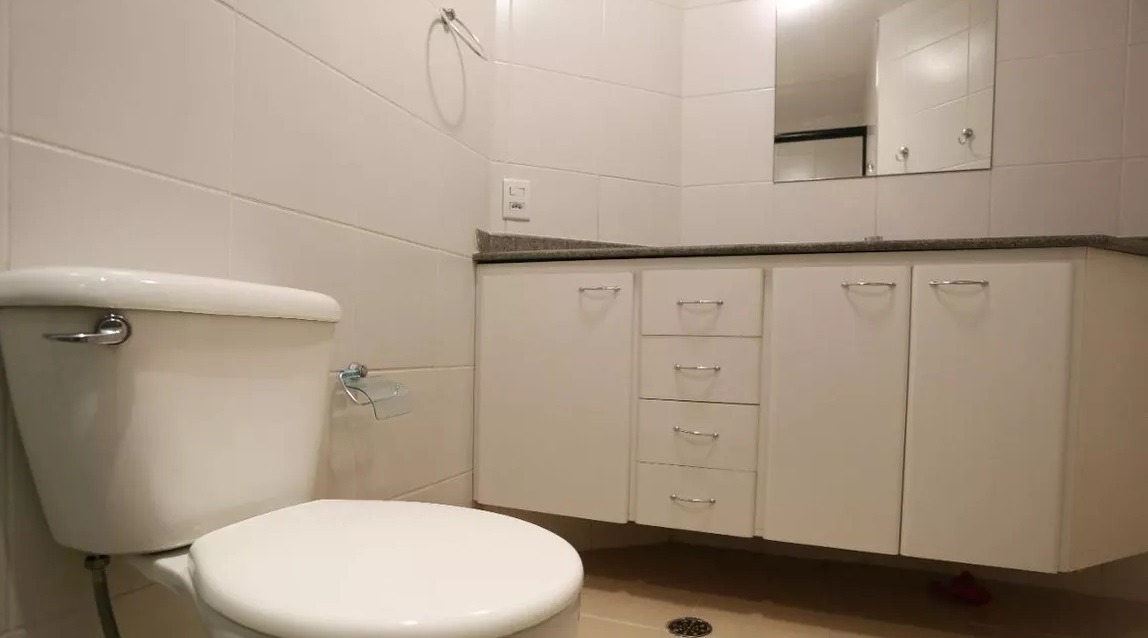 Apartamento para alugar com 2 quartos, 70m² - Foto 15