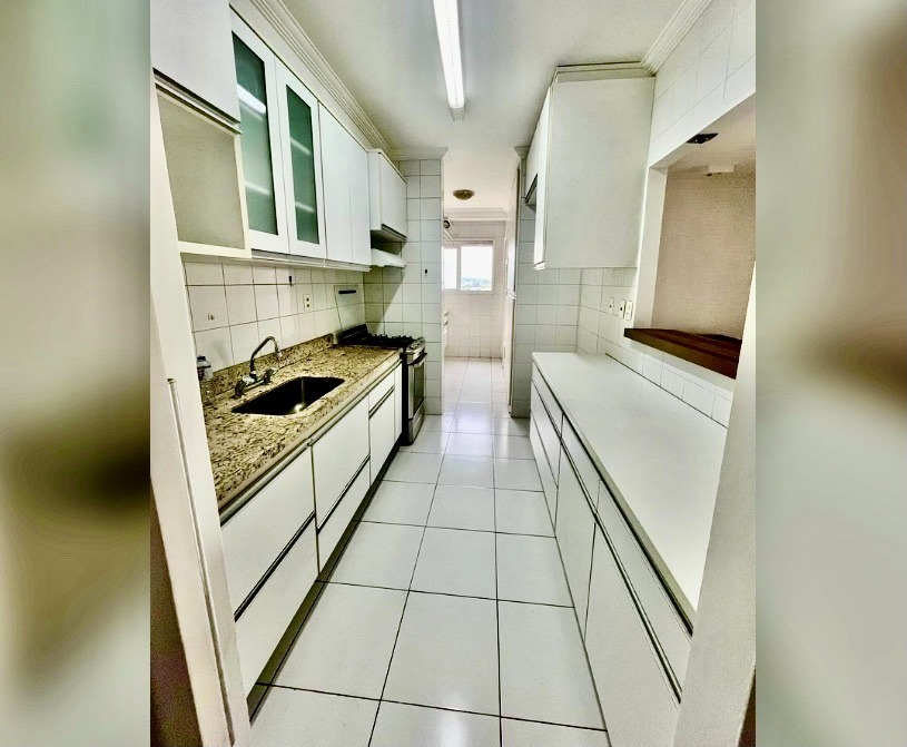 Apartamento à venda com 3 quartos, 110m² - Foto 8