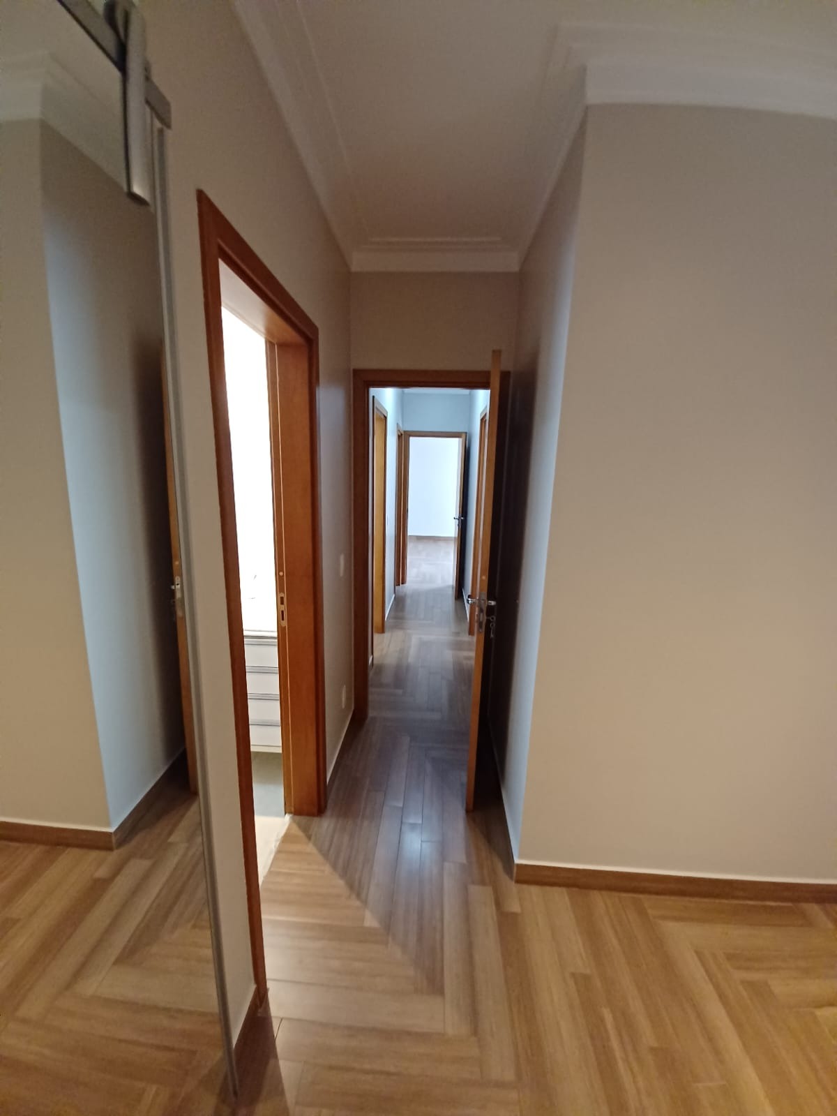 Apartamento para alugar com 2 quartos, 101m² - Foto 17