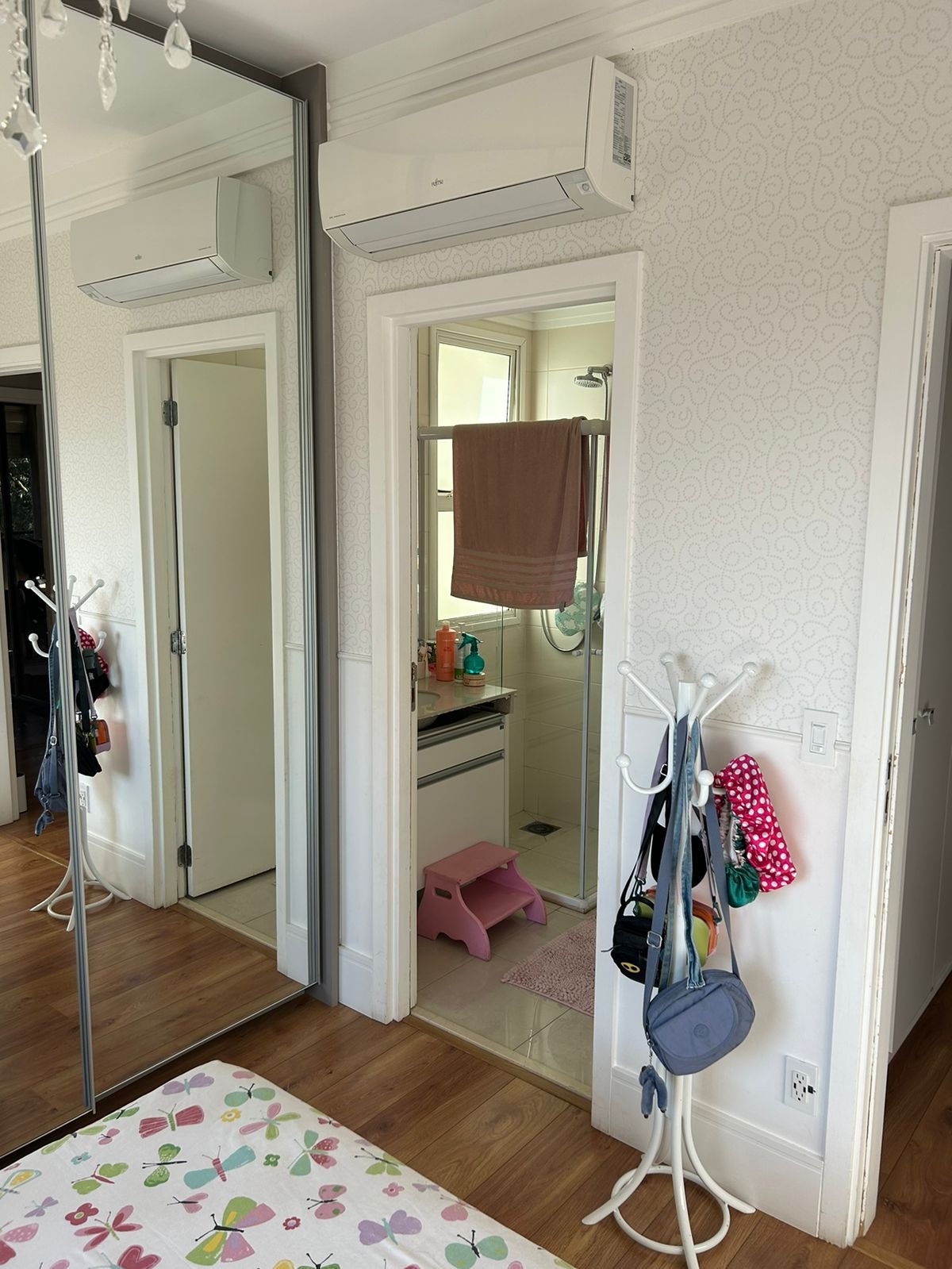 Apartamento à venda com 3 quartos, 201m² - Foto 13