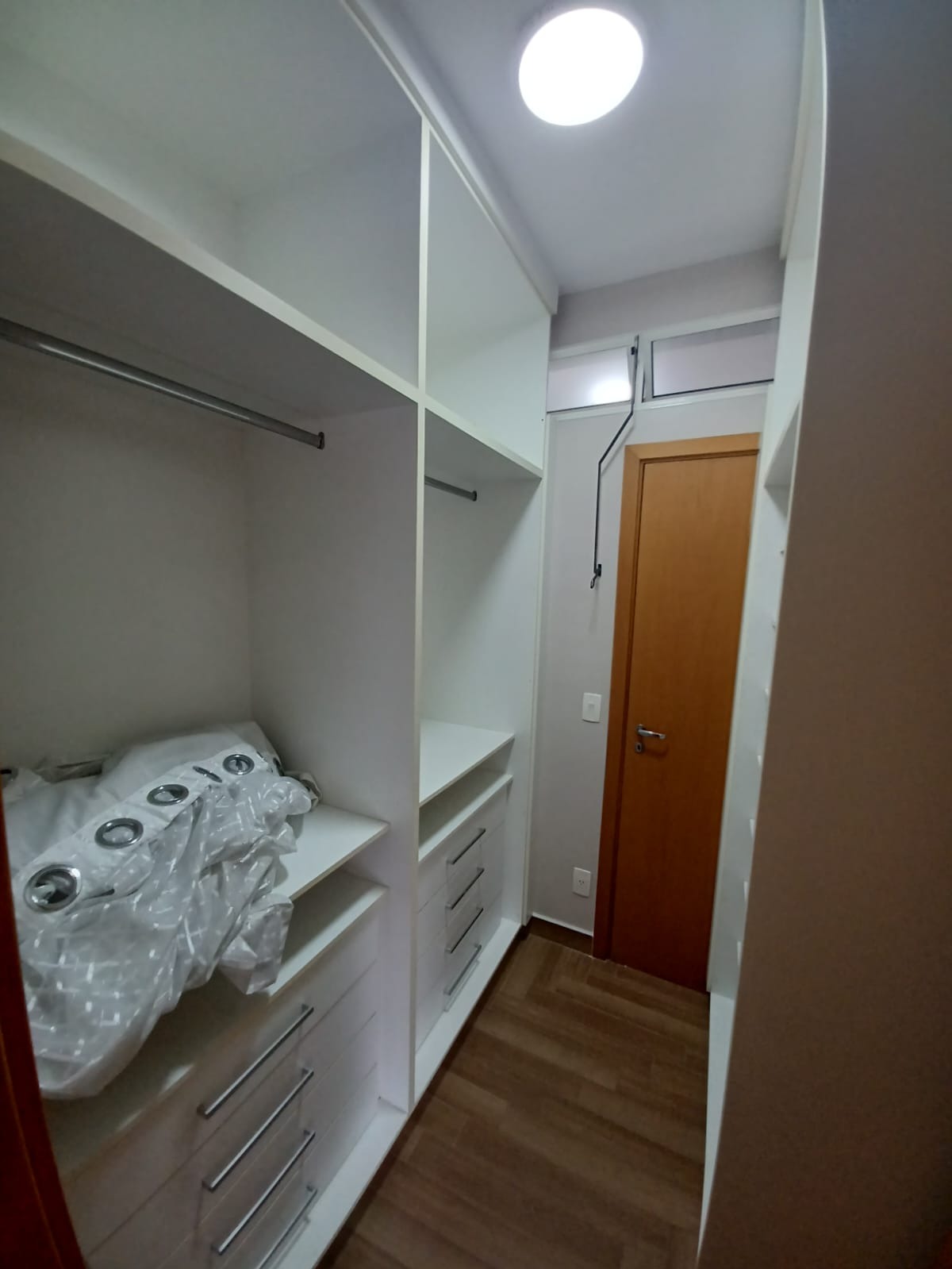 Apartamento para alugar com 2 quartos, 101m² - Foto 22