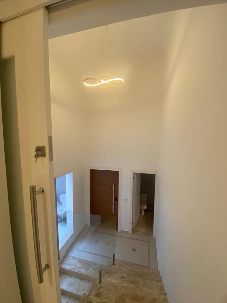 Casa à venda com 3 quartos, 360m² - Foto 10