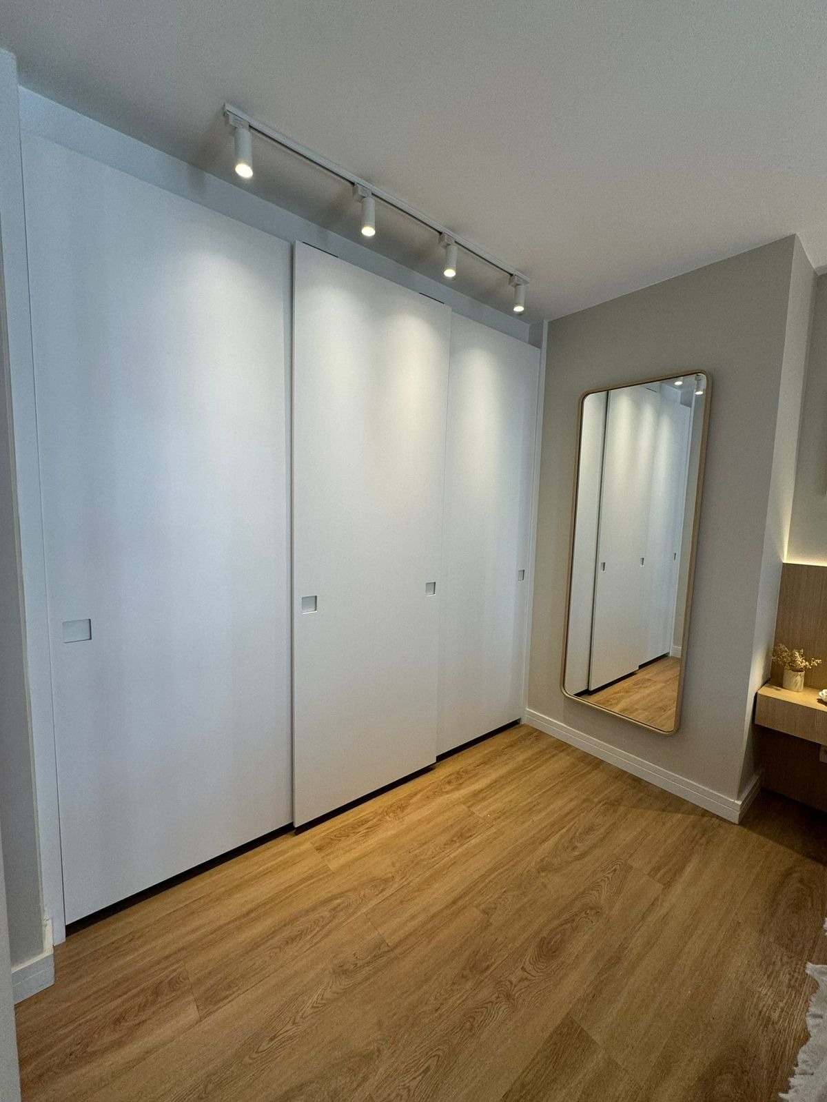 Apartamento à venda e aluguel com 2 quartos, 78m² - Foto 19