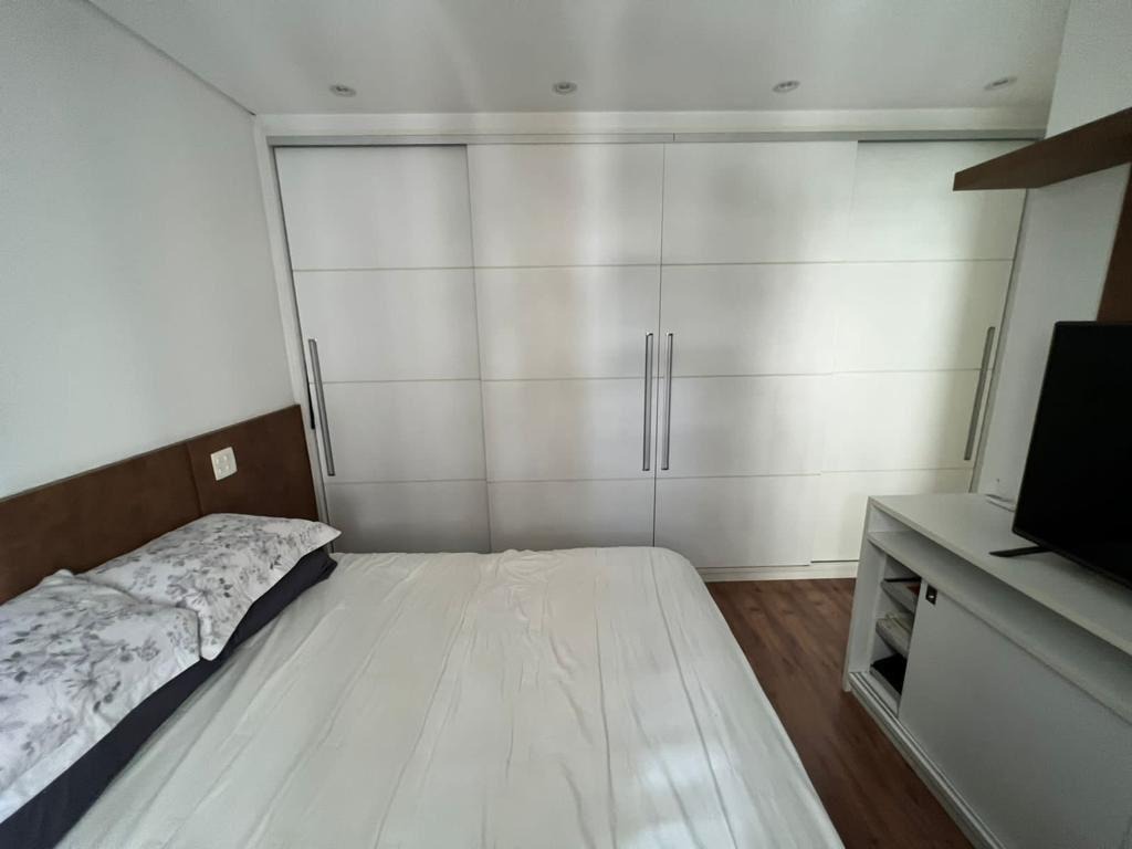 Apartamento à venda com 2 quartos, 100m² - Foto 25