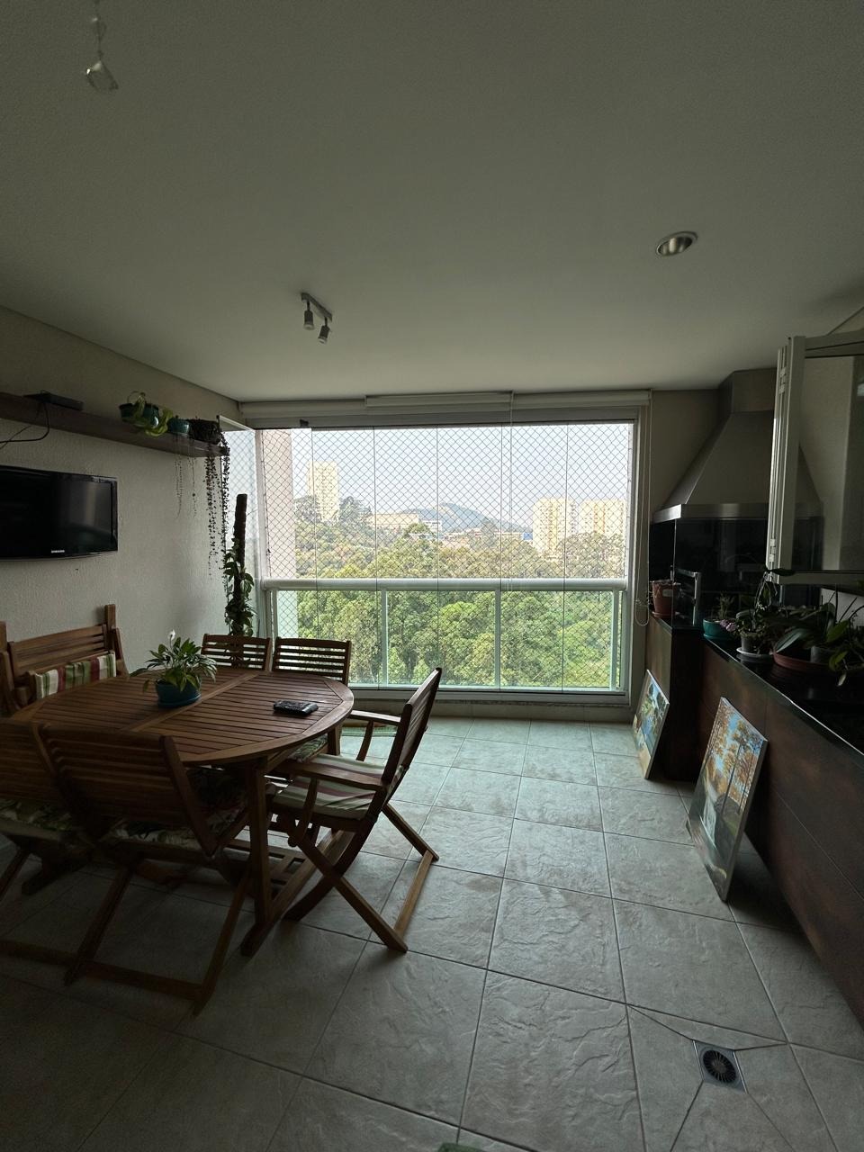 Apartamento à venda com 3 quartos, 122m² - Foto 2