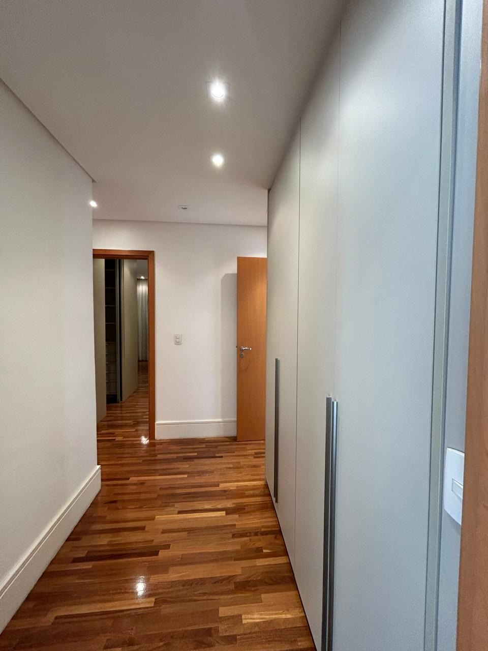 Apartamento à venda com 3 quartos, 172m² - Foto 11