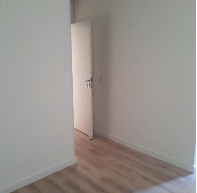 Apartamento à venda com 2 quartos, 85m² - Foto 18