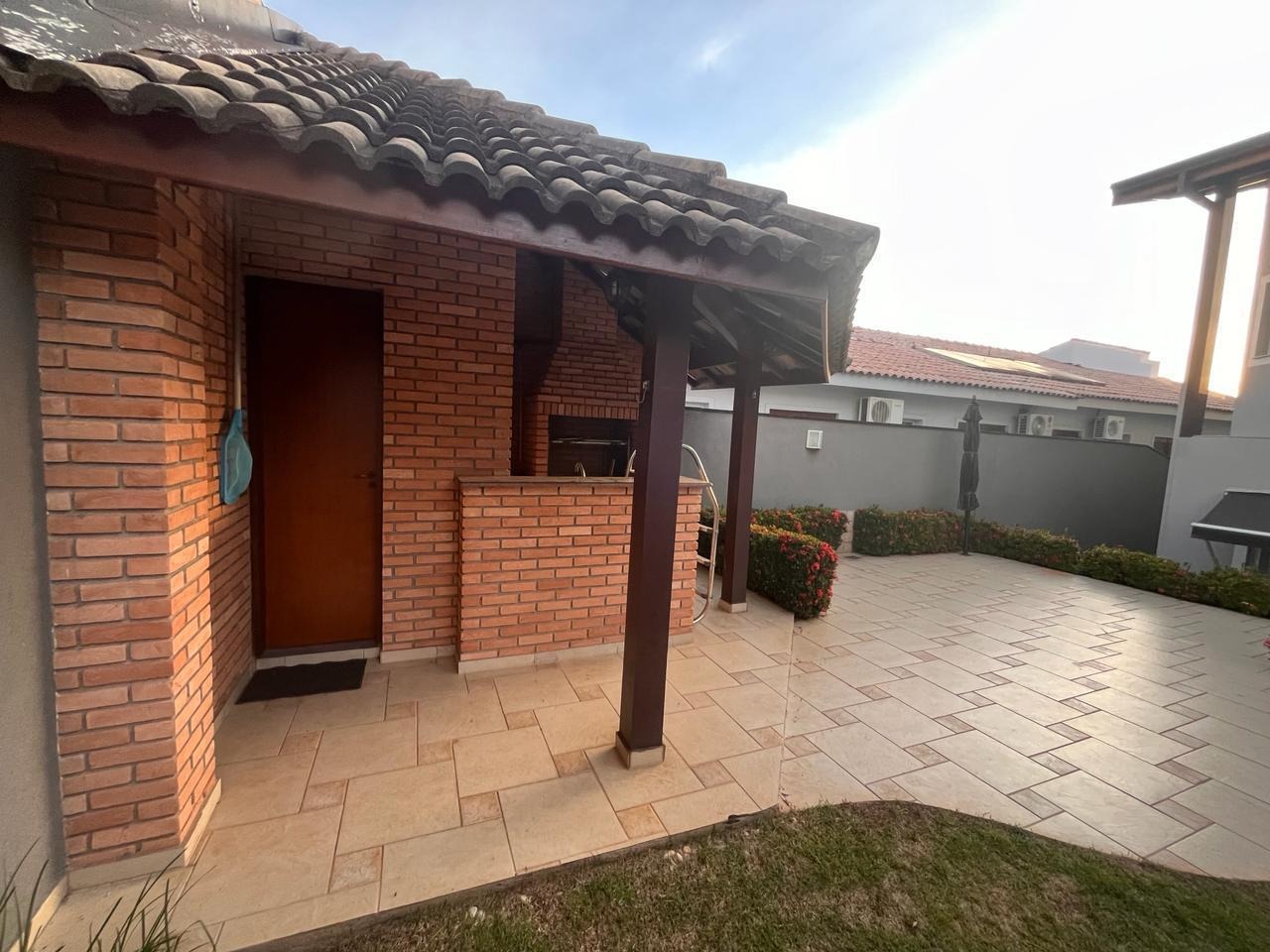 Casa à venda com 3 quartos, 230m² - Foto 15