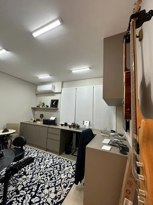 Apartamento à venda e aluguel com 3 quartos, 136m² - Foto 9