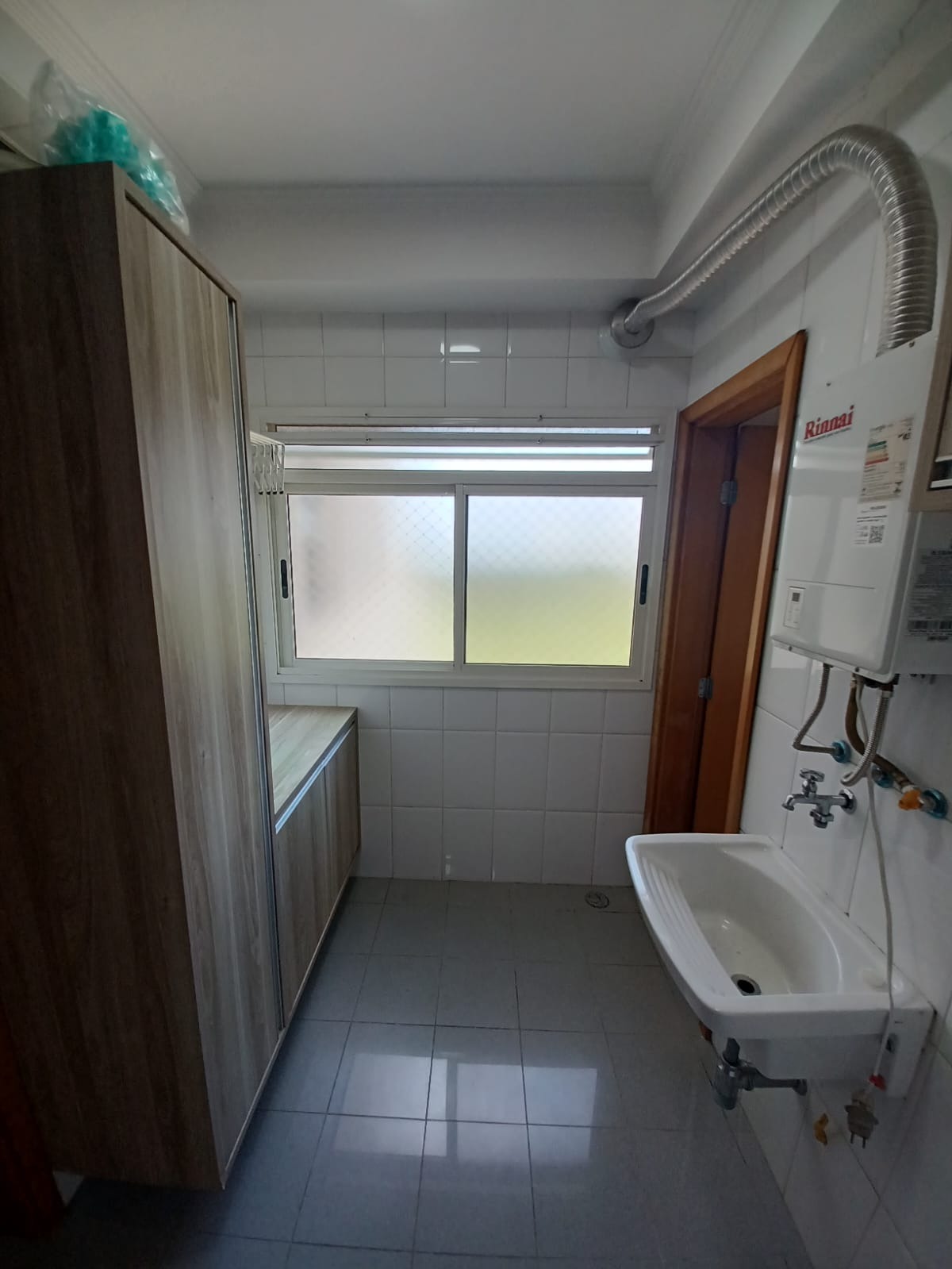 Apartamento para alugar com 2 quartos, 101m² - Foto 15