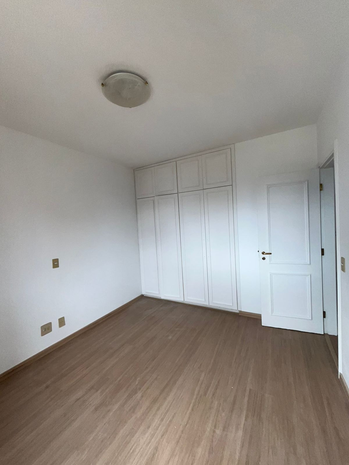 Apartamento para alugar com 3 quartos, 164m² - Foto 5