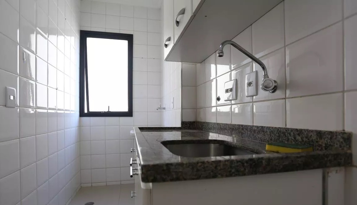 Apartamento para alugar com 2 quartos, 70m² - Foto 5