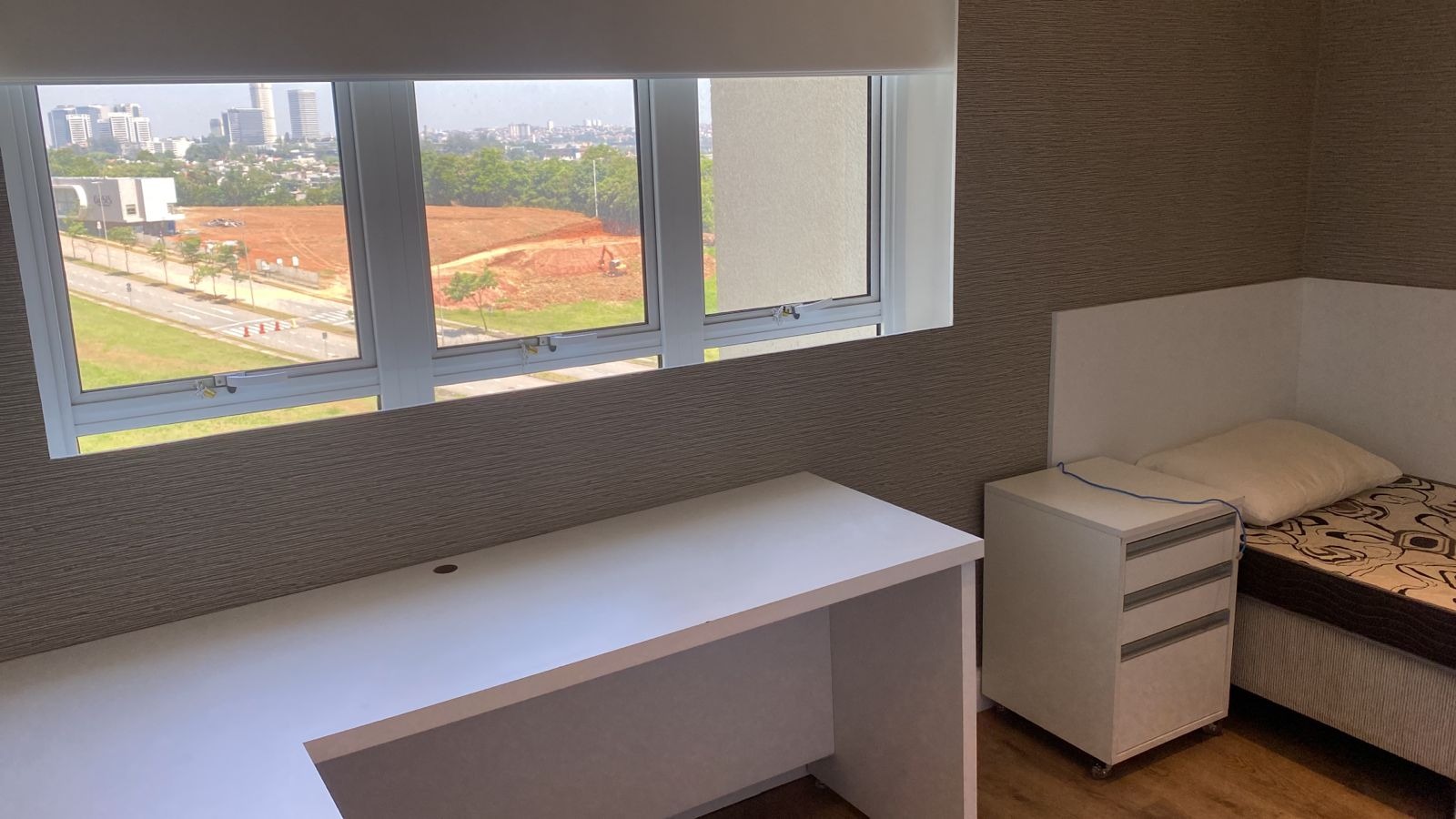 Apartamento para alugar com 4 quartos, 136m² - Foto 12