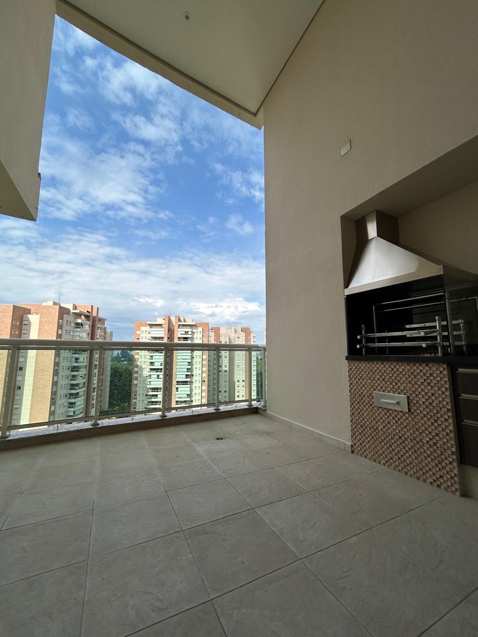 Apartamento à venda com 3 quartos, 172m² - Foto 6