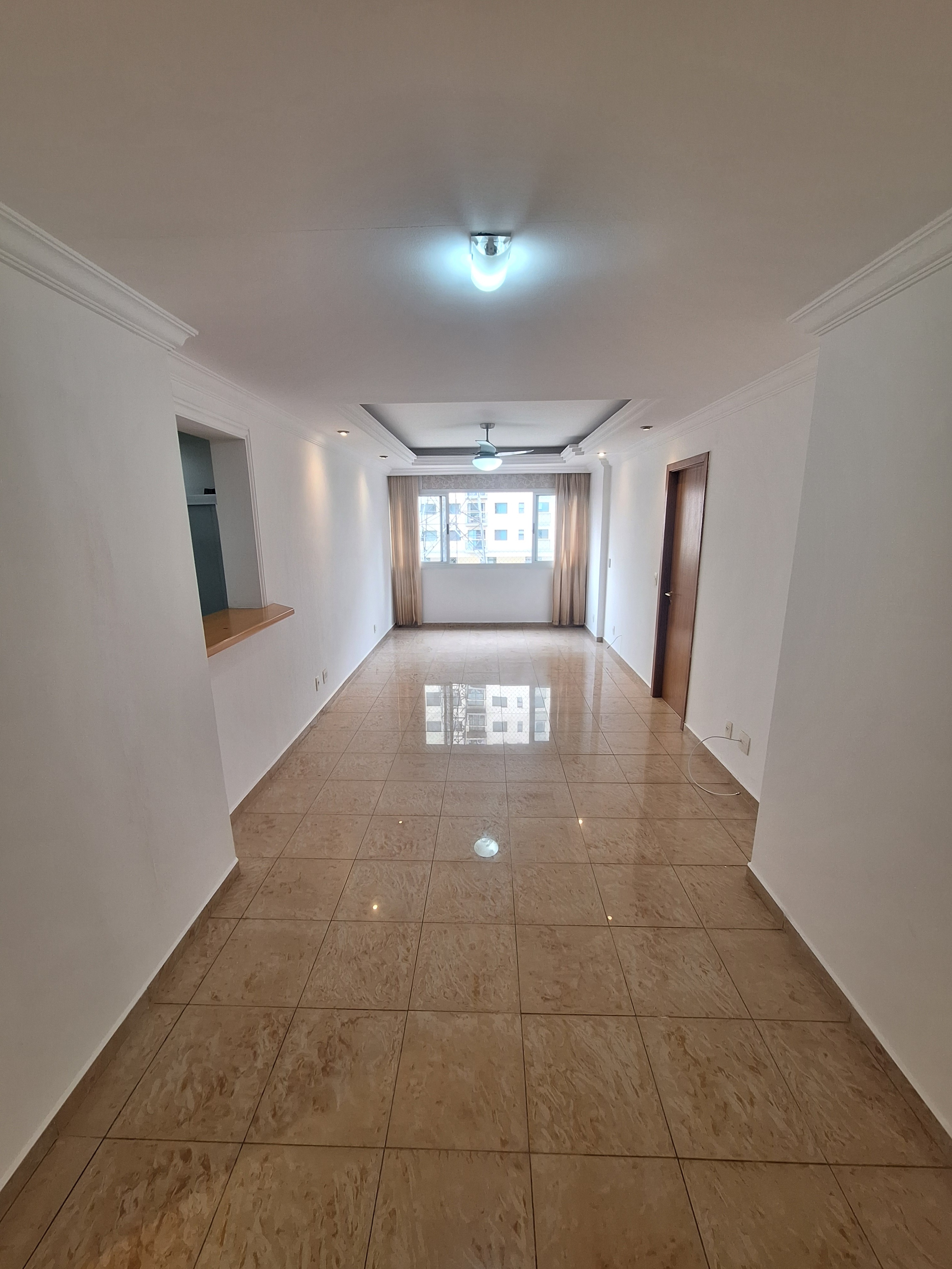 Apartamento para alugar com 2 quartos, 63m² - Foto 2