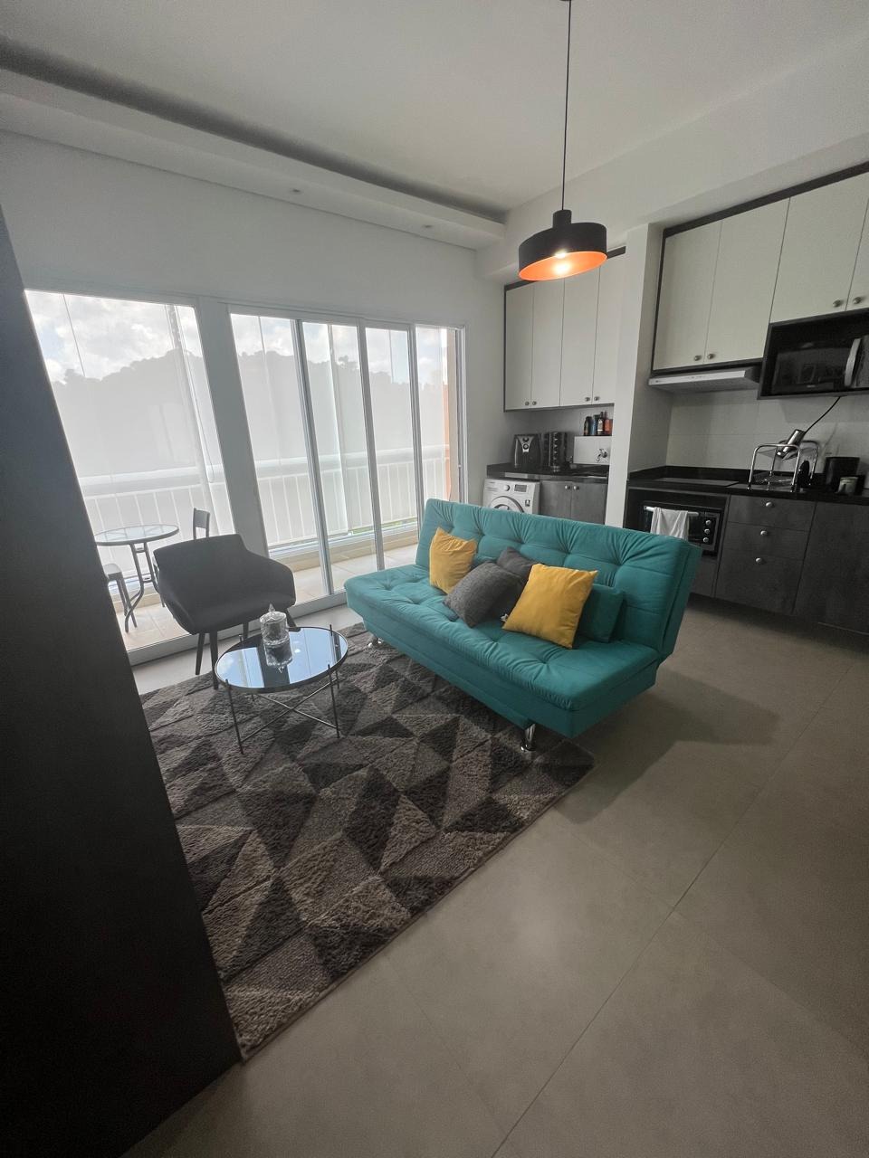 Apartamento à venda com 1 quarto, 50m² - Foto 1