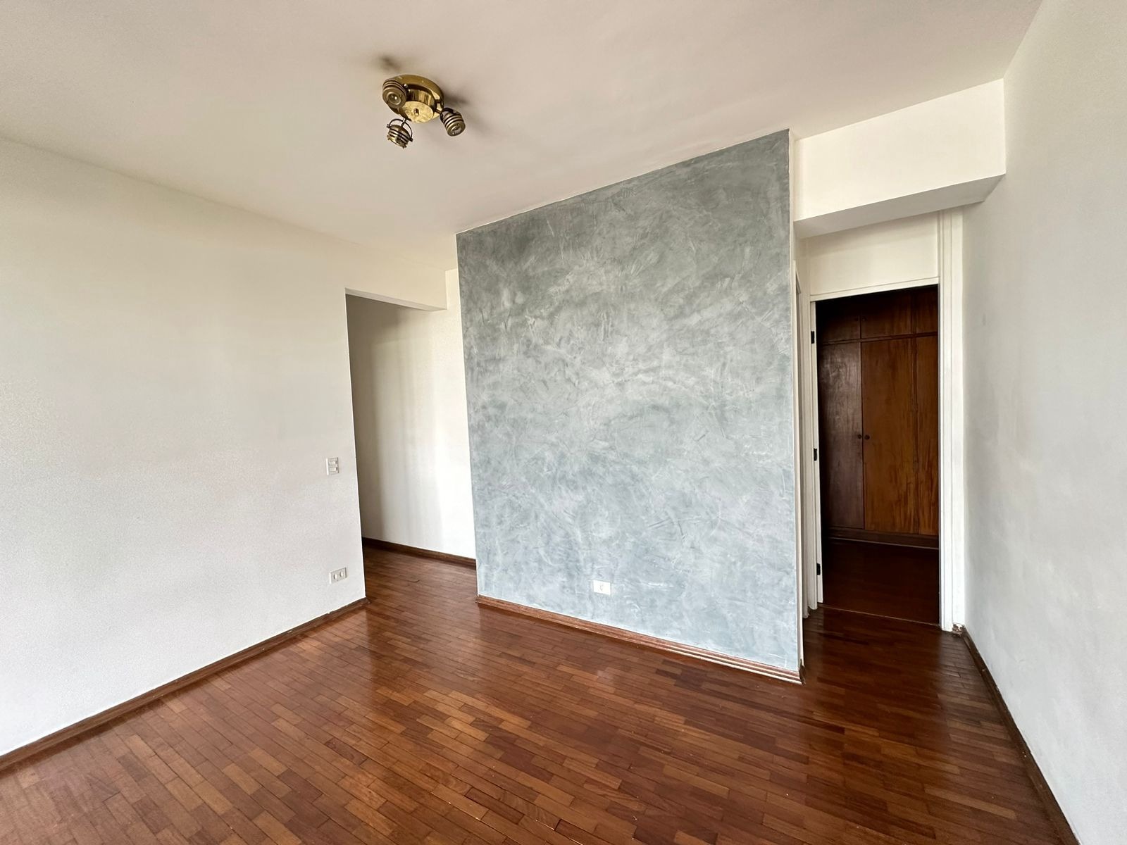 Apartamento à venda e aluguel com 2 quartos, 85m² - Foto 5