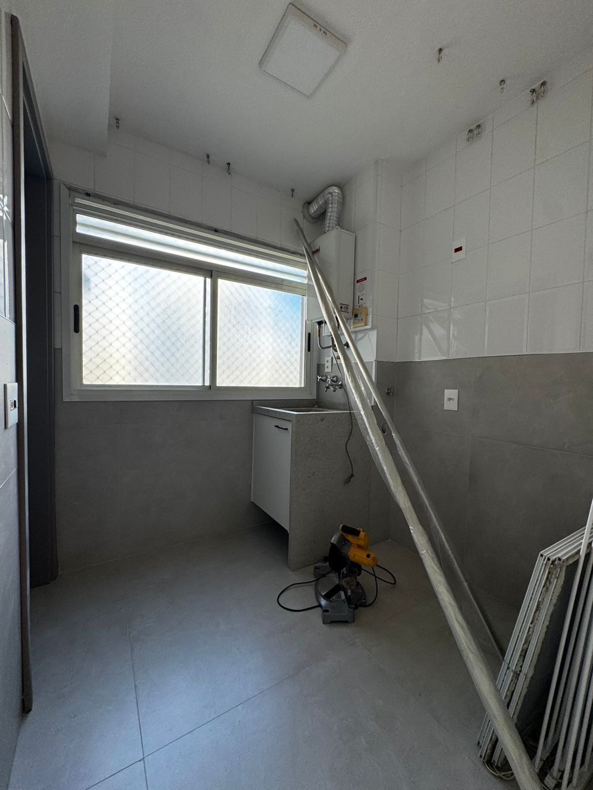 Apartamento para alugar com 3 quartos, 139m² - Foto 9