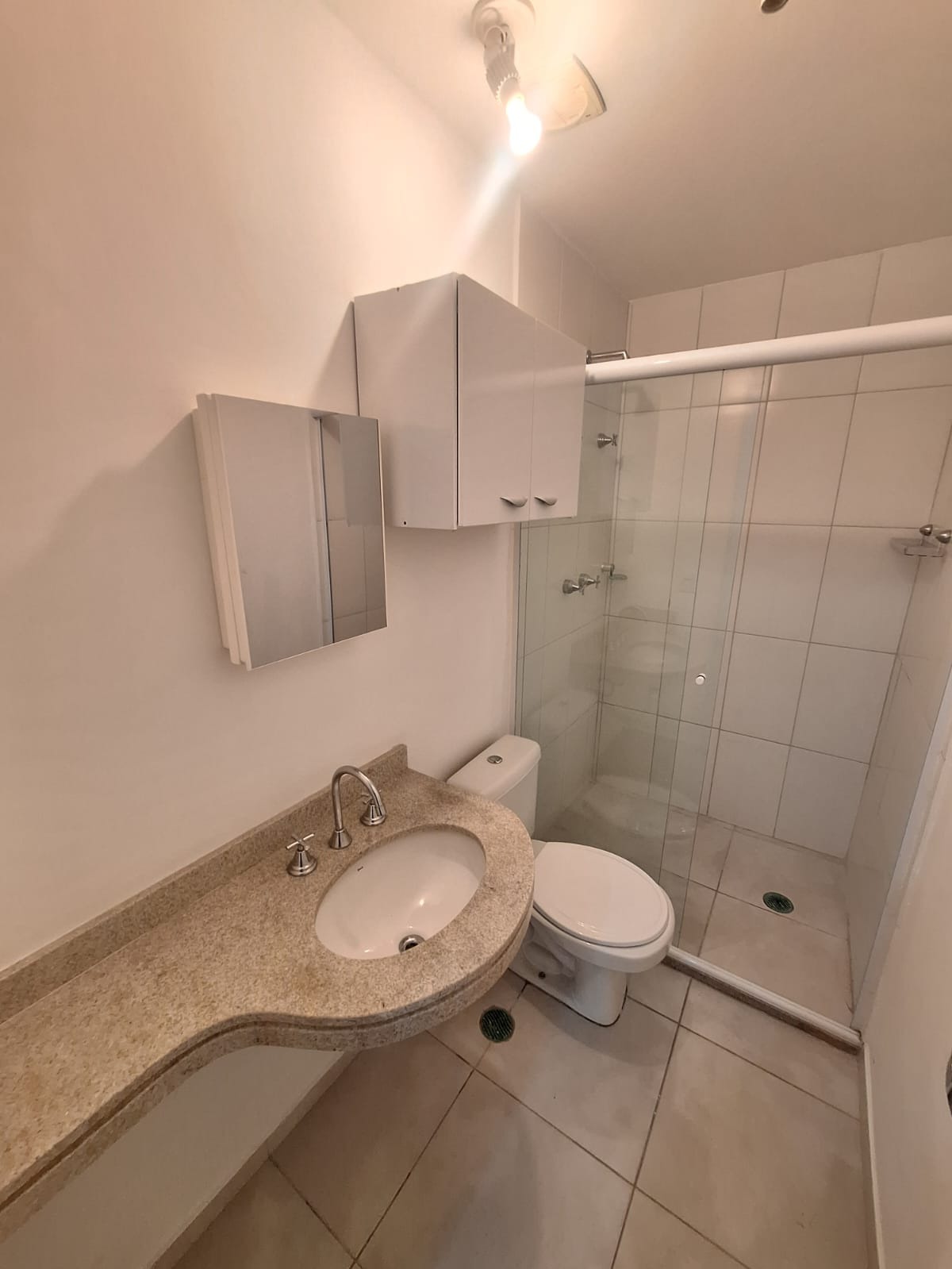 Apartamento para alugar com 2 quartos, 84m² - Foto 7