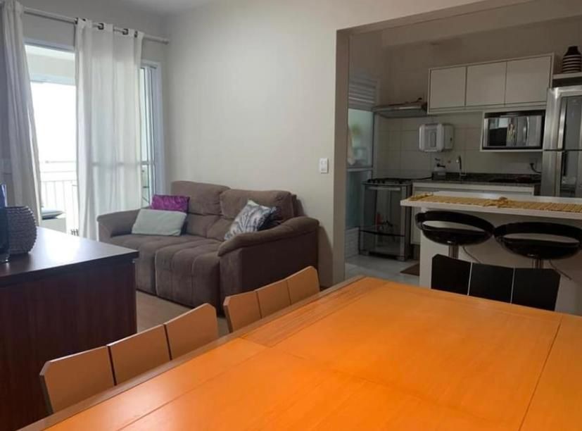 Apartamento à venda com 2 quartos, 75m² - Foto 1