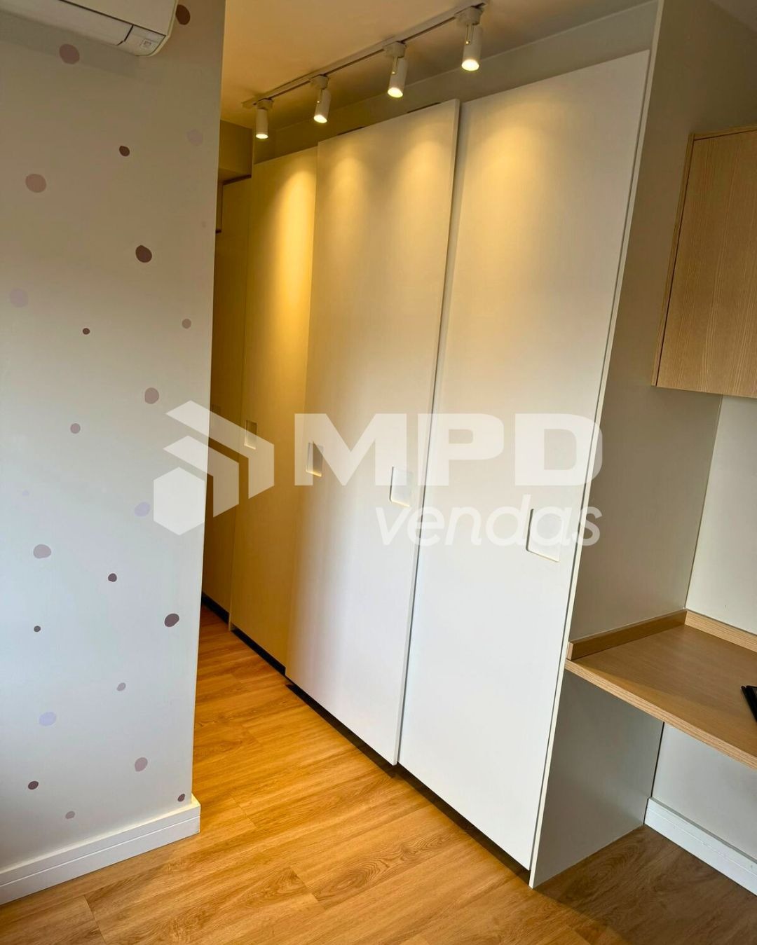 Apartamento à venda com 1 quarto, 52m² - Foto 42