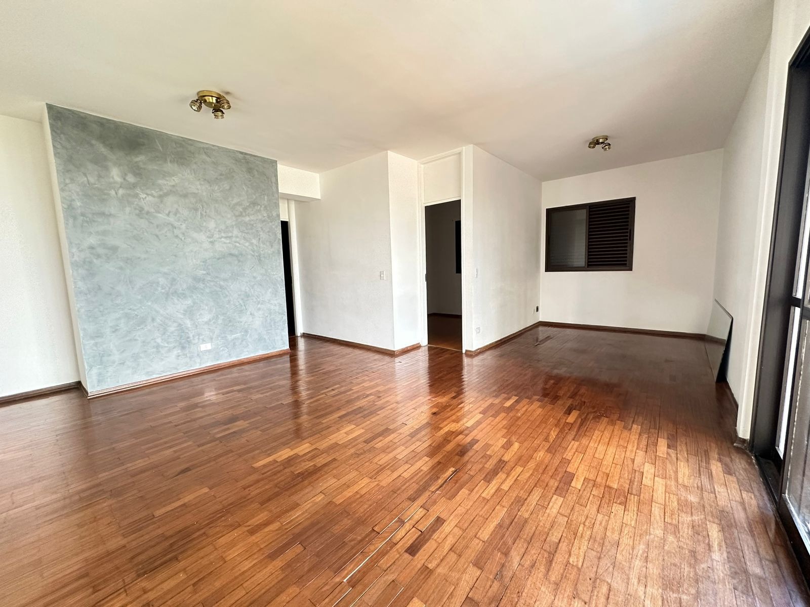 Apartamento à venda e aluguel com 2 quartos, 85m² - Foto 2