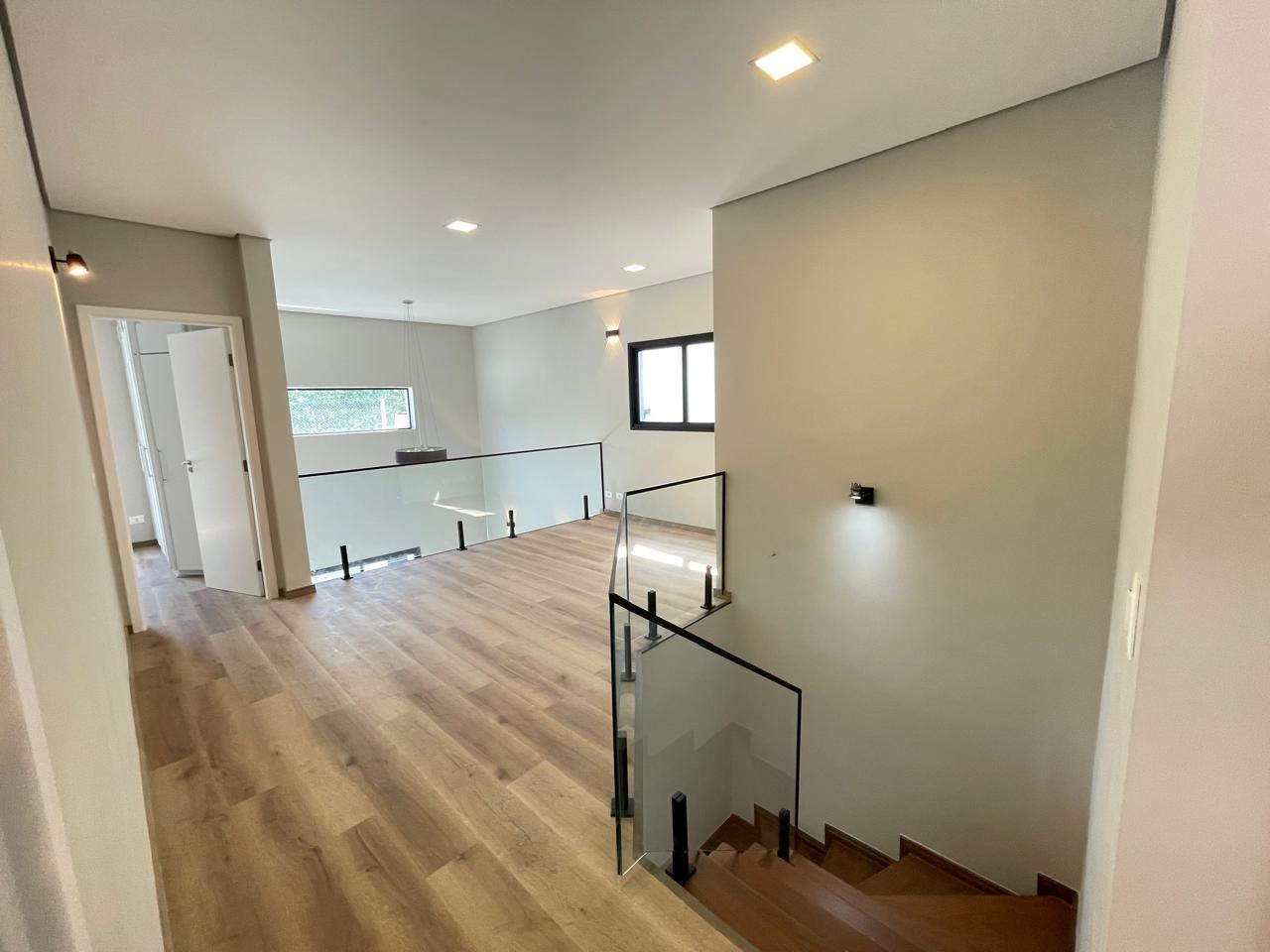 Casa à venda com 4 quartos, 257m² - Foto 25