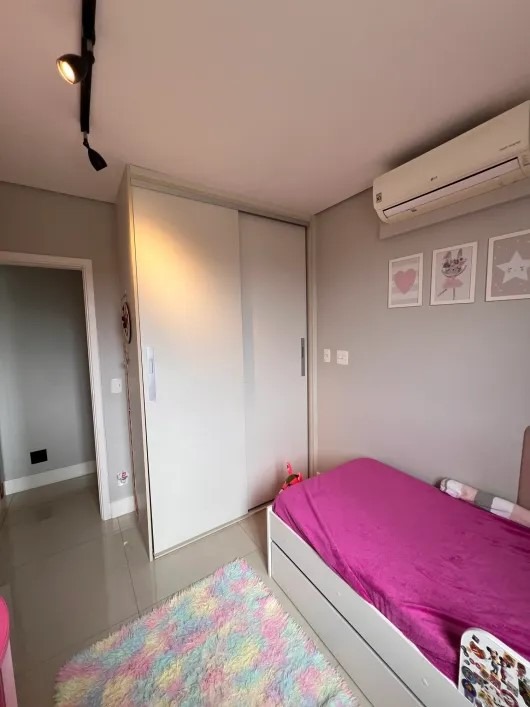 Apartamento à venda com 2 quartos, 72m² - Foto 10