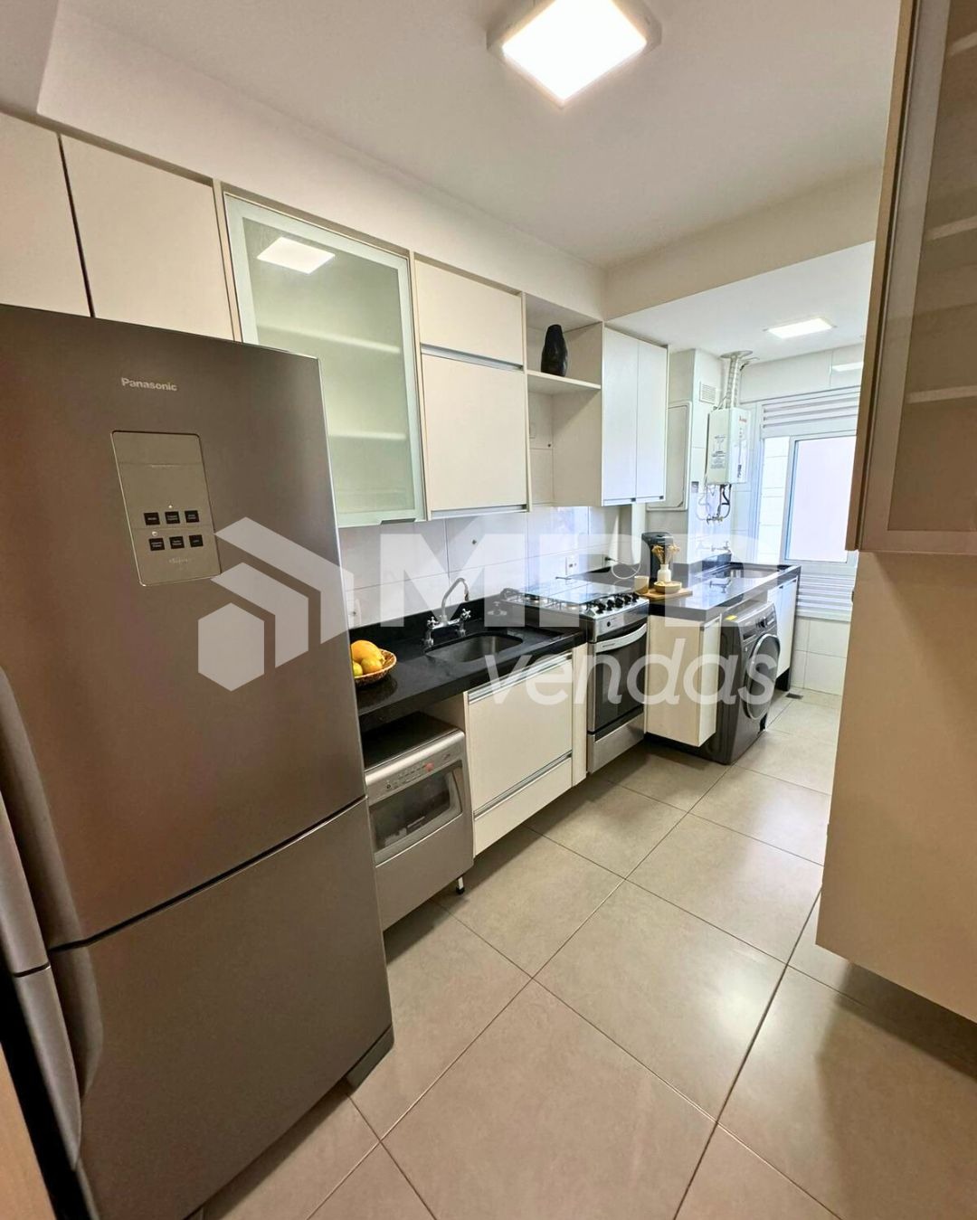 Apartamento à venda com 1 quarto, 52m² - Foto 21