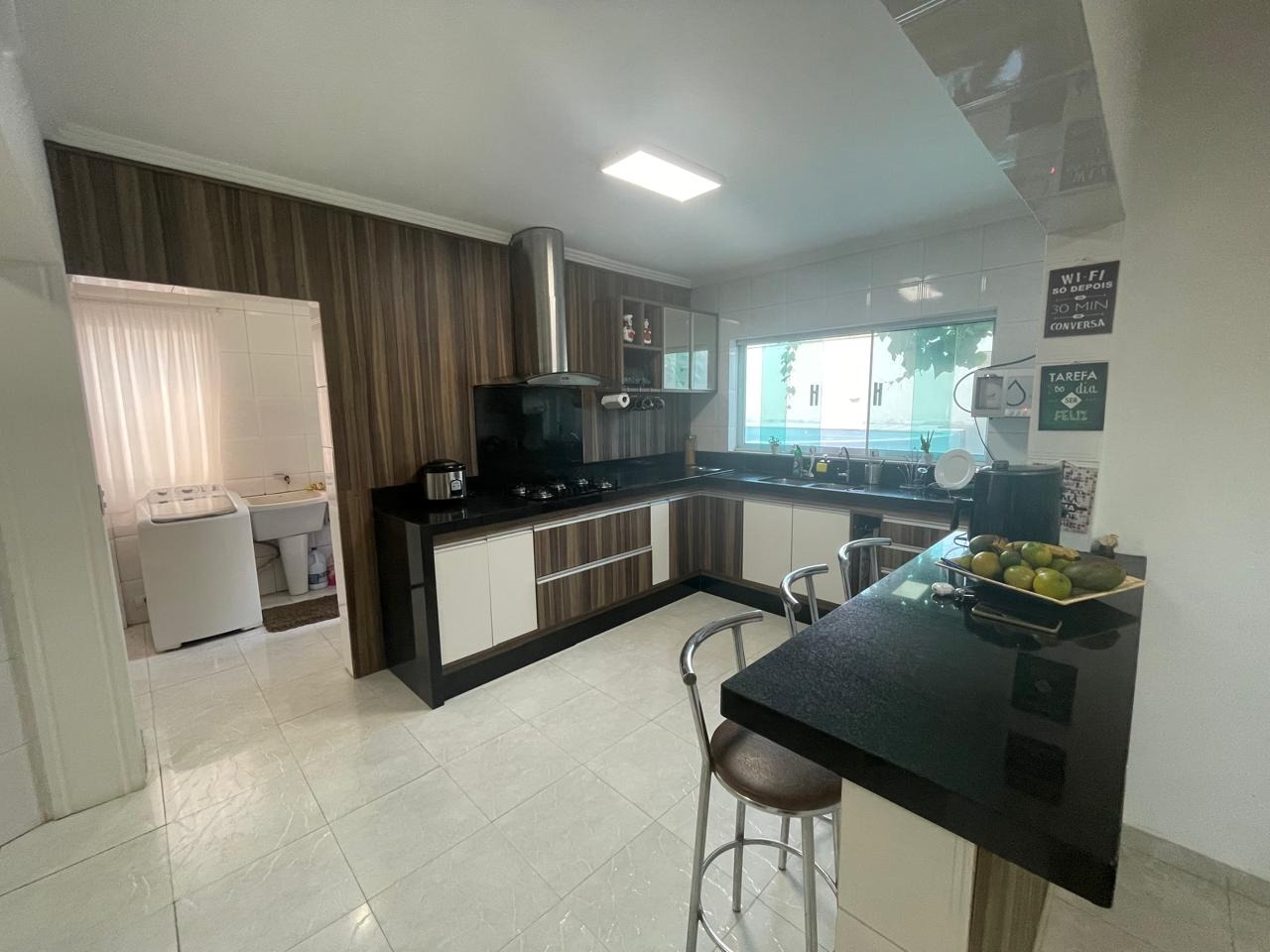 Casa à venda e aluguel com 4 quartos, 234m² - Foto 39