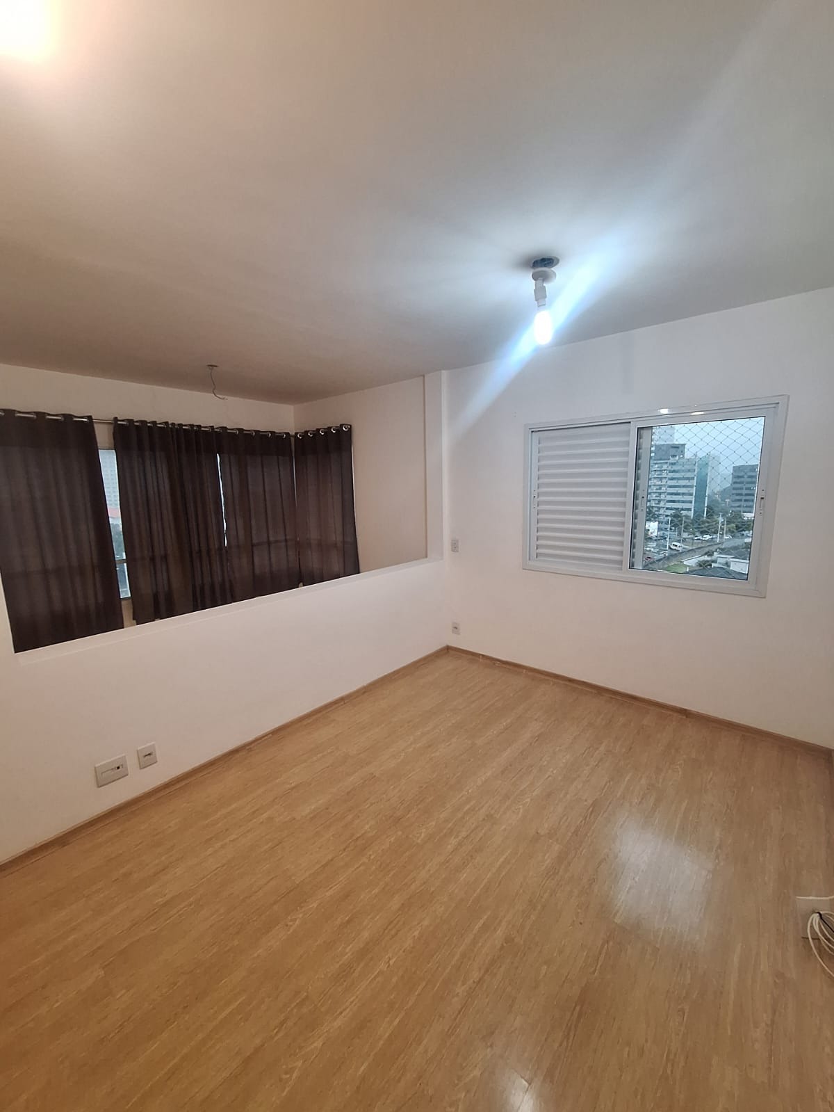 Apartamento para alugar com 2 quartos, 84m² - Foto 3