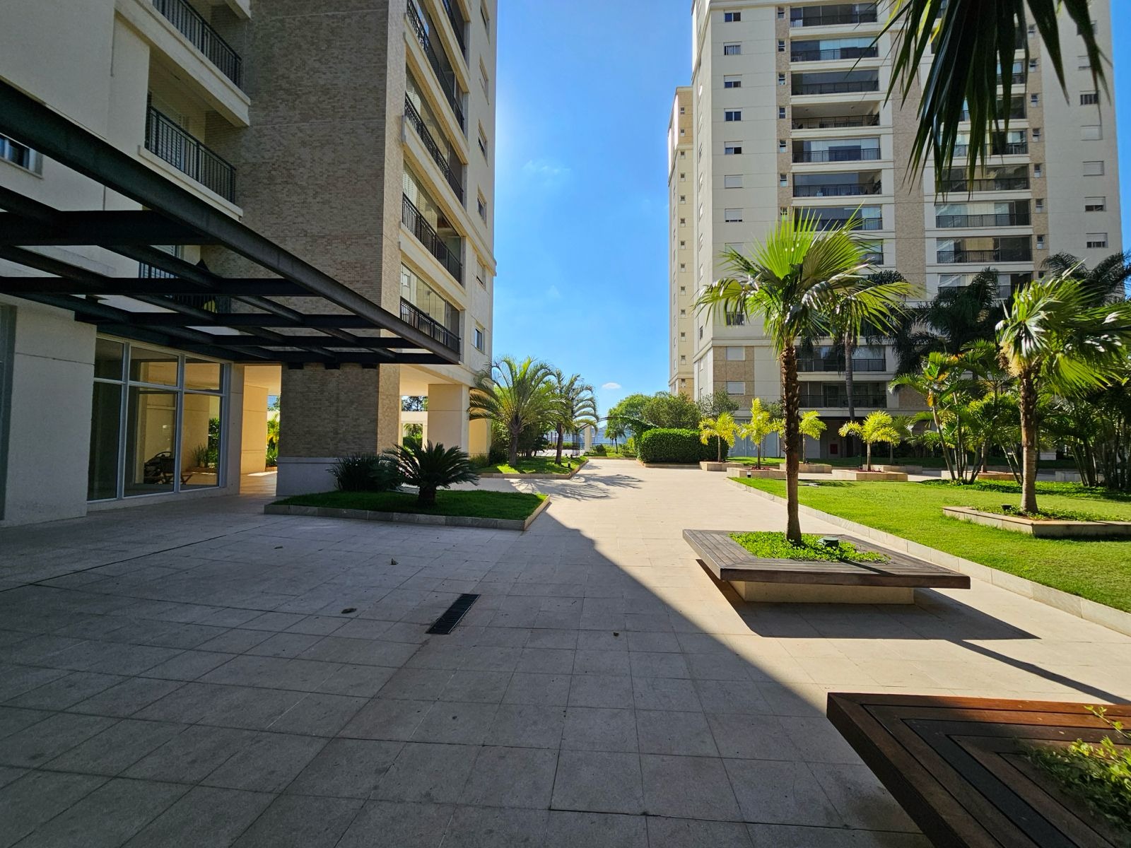 Apartamento à venda com 2 quartos, 94m² - Foto 17