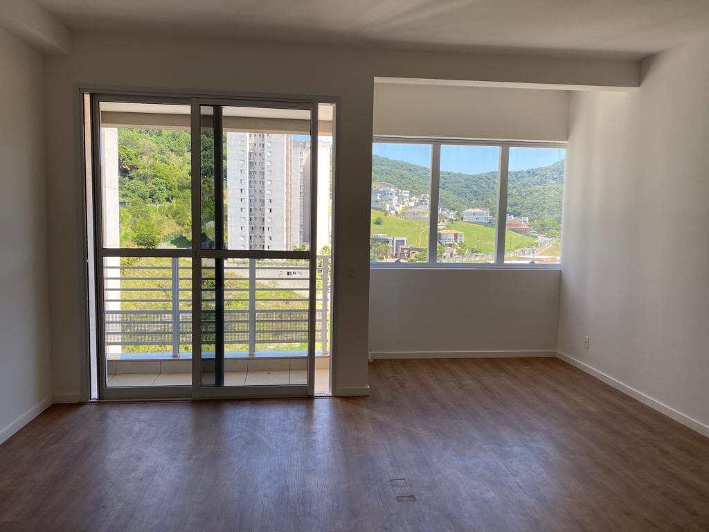 Apartamento à venda com 1 quarto, 45m² - Foto 4