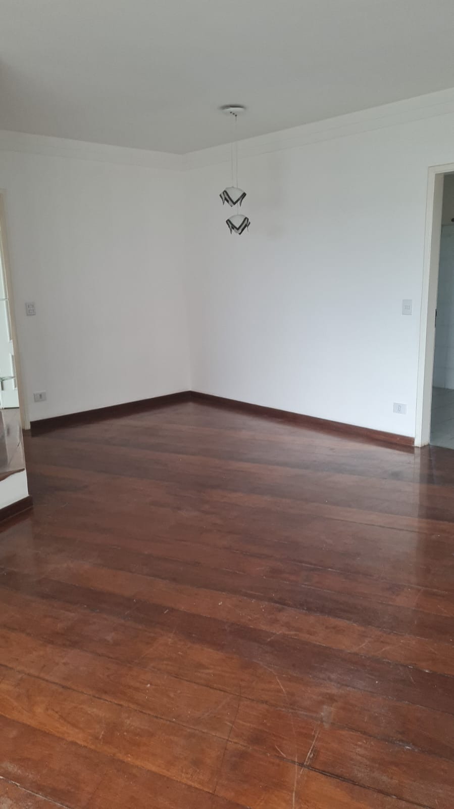 Apartamento para alugar com 3 quartos, 112m² - Foto 7