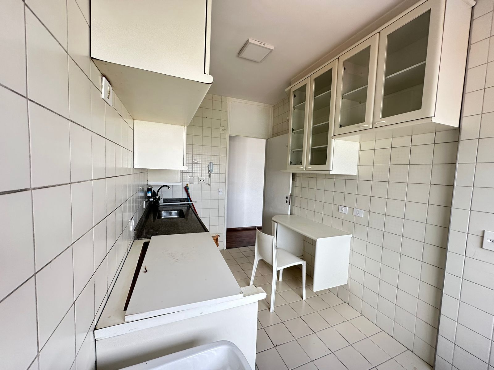 Apartamento à venda e aluguel com 2 quartos, 85m² - Foto 11