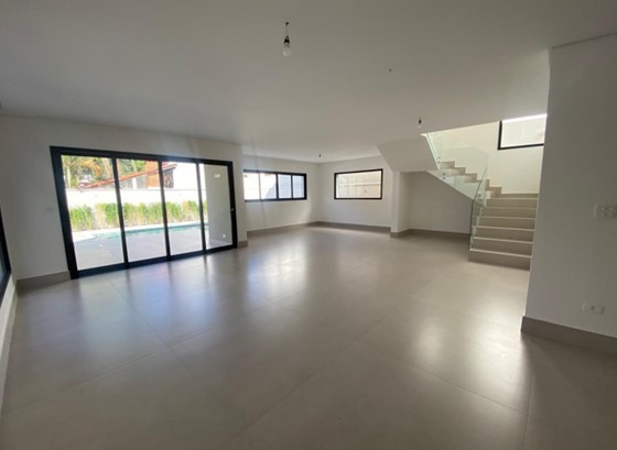 Casa à venda com 4 quartos, 276m² - Foto 6