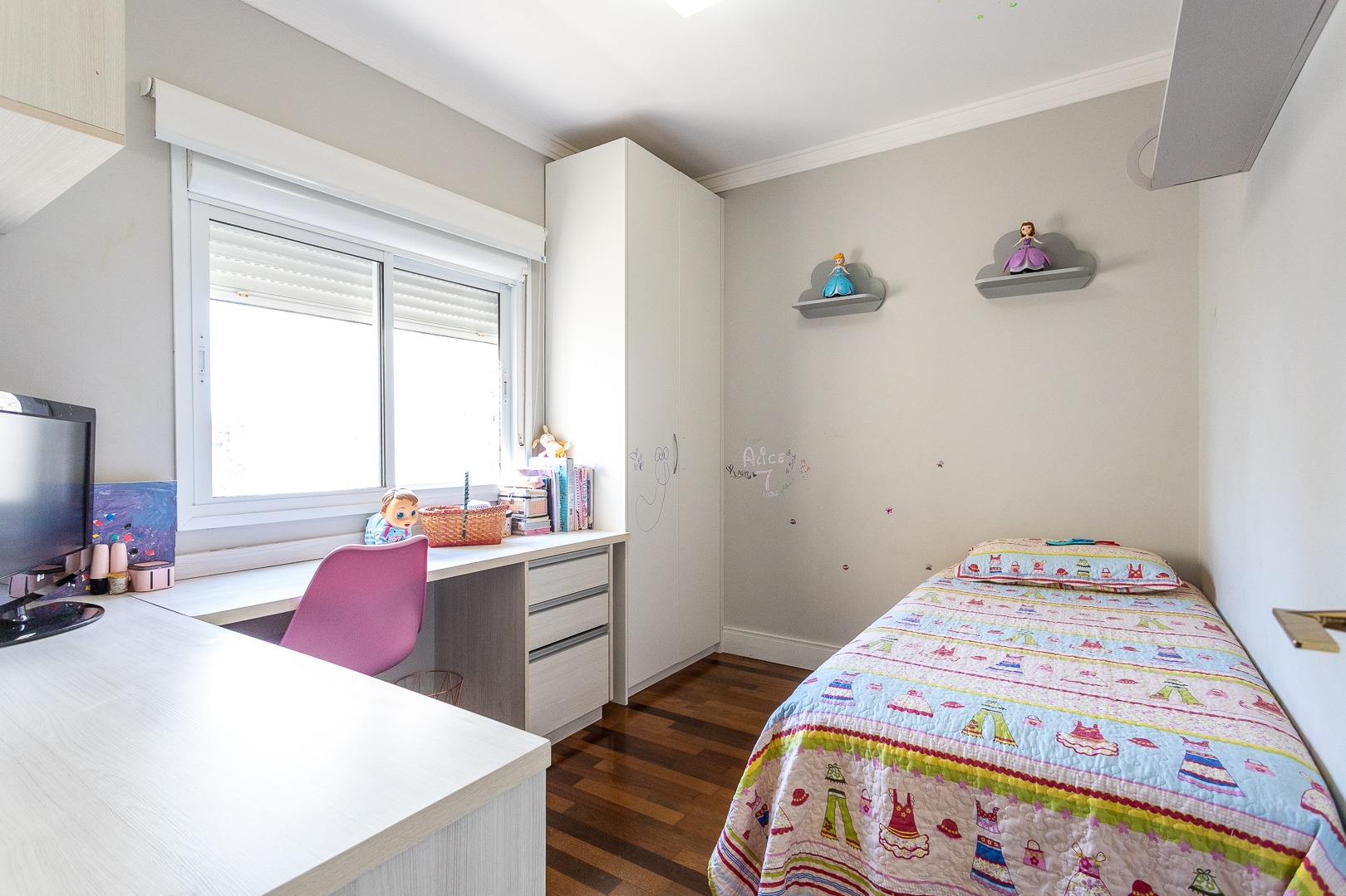 Apartamento à venda com 3 quartos, 132m² - Foto 9